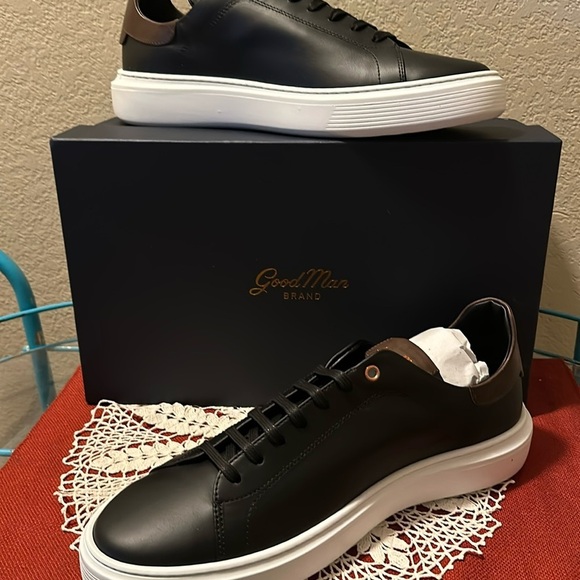 NWT Good Man Brand. Legend London. Italian leather.  Italian made. Price firm - Picture 1 of 8